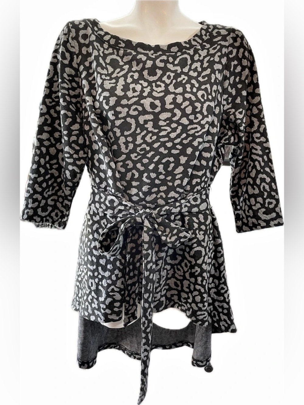 Lane Bryant Animal Print High Low Top in Black & Gray